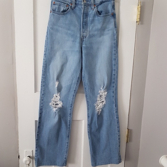 Levi's Denim - Levis Ribcage Highwaist Straight Distress Button Fly Denim  Light Wash Sz 27